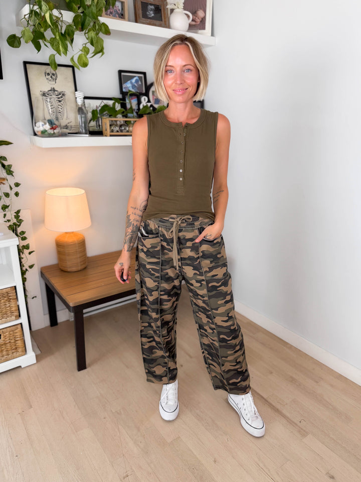 Amery Printed Barrel Pant- CAMO