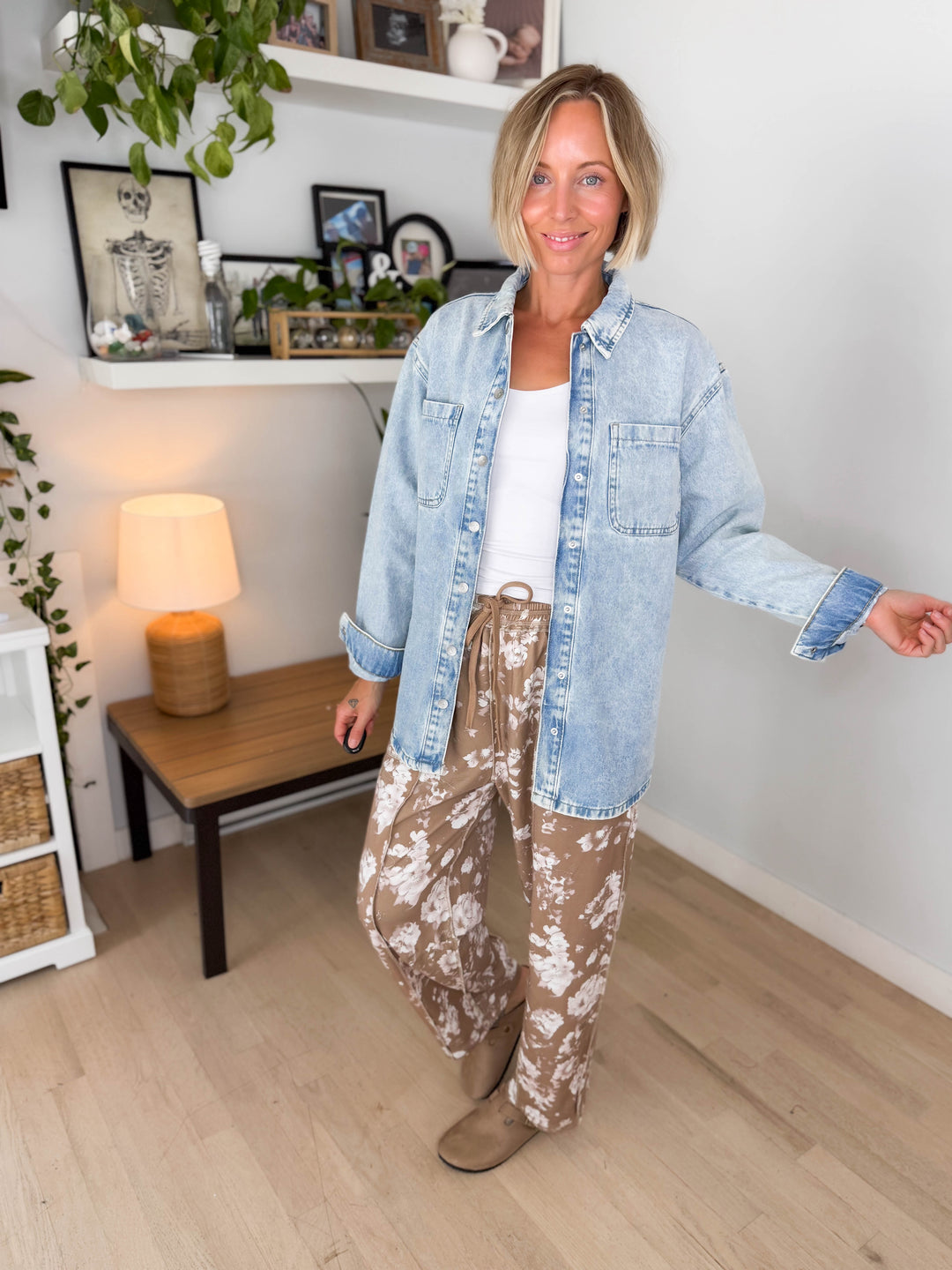 Noisy May Alva Snap Long Denim Shacket- ACID LIGHT WASH