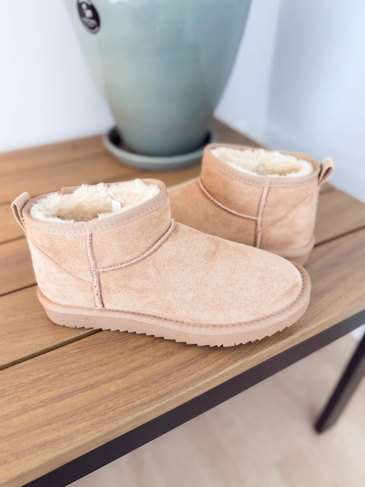 Teagan Faux Fur Boot- OAT