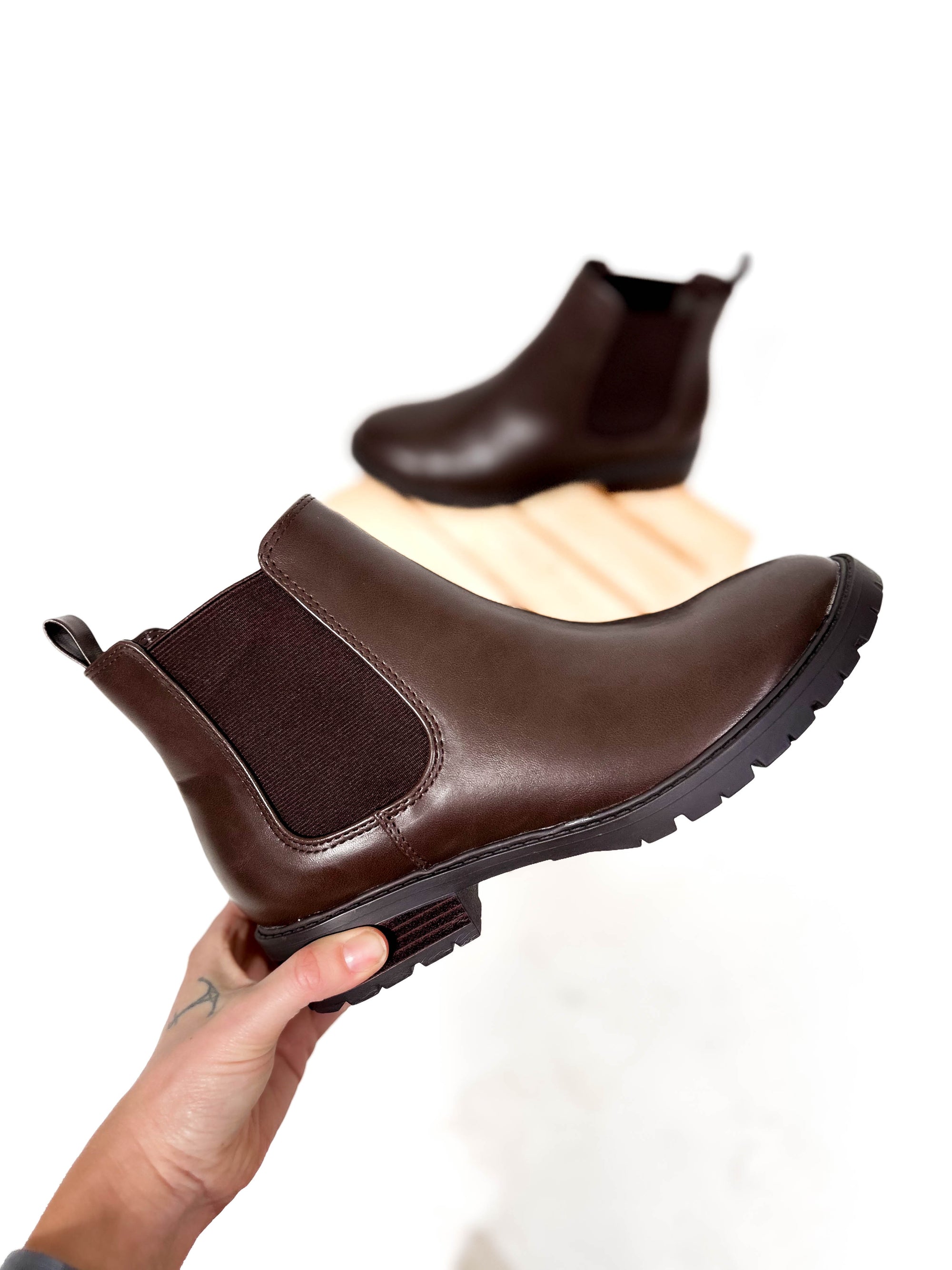 Hopper Chelsea Boot- BROWN