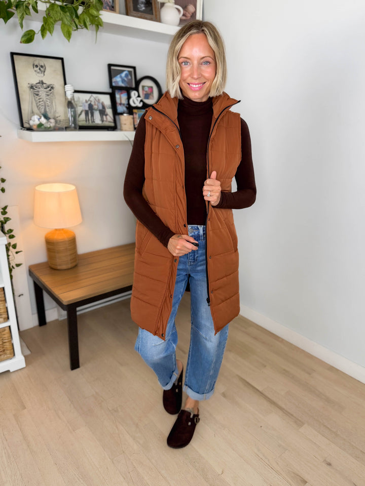 MICHELLE MAE Harlow Cling-Free Longline Vest- CINNAMON