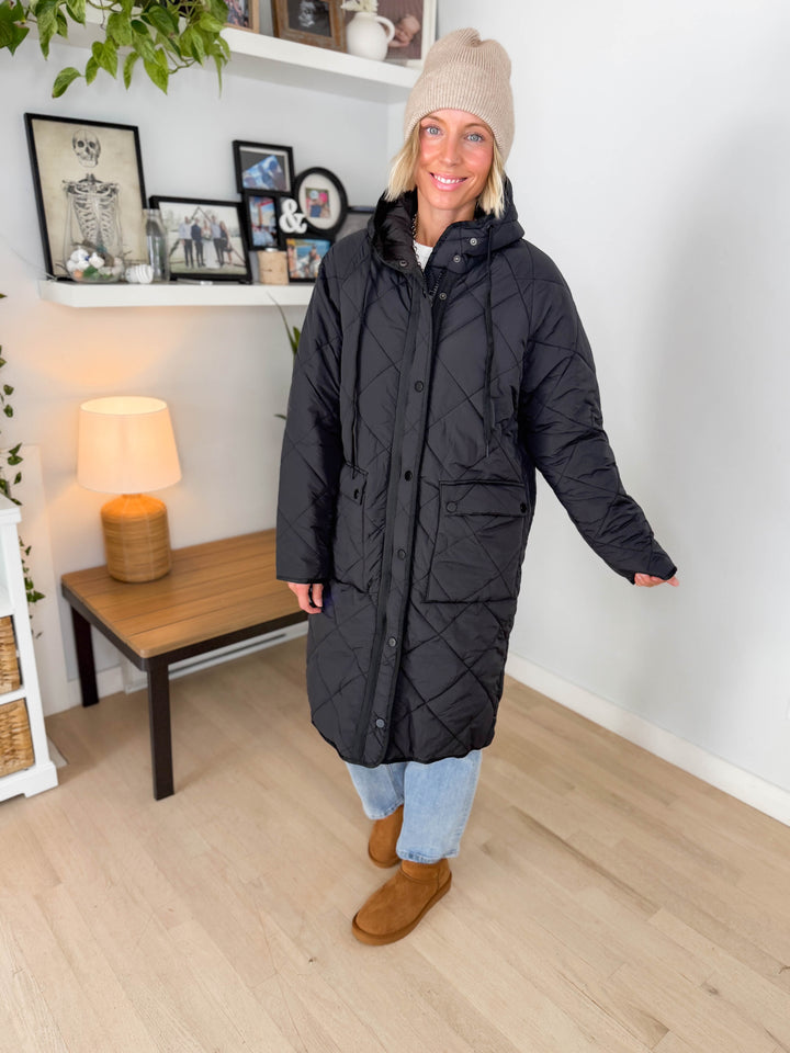 Applewood Long Line Puffer Coat- BLACK