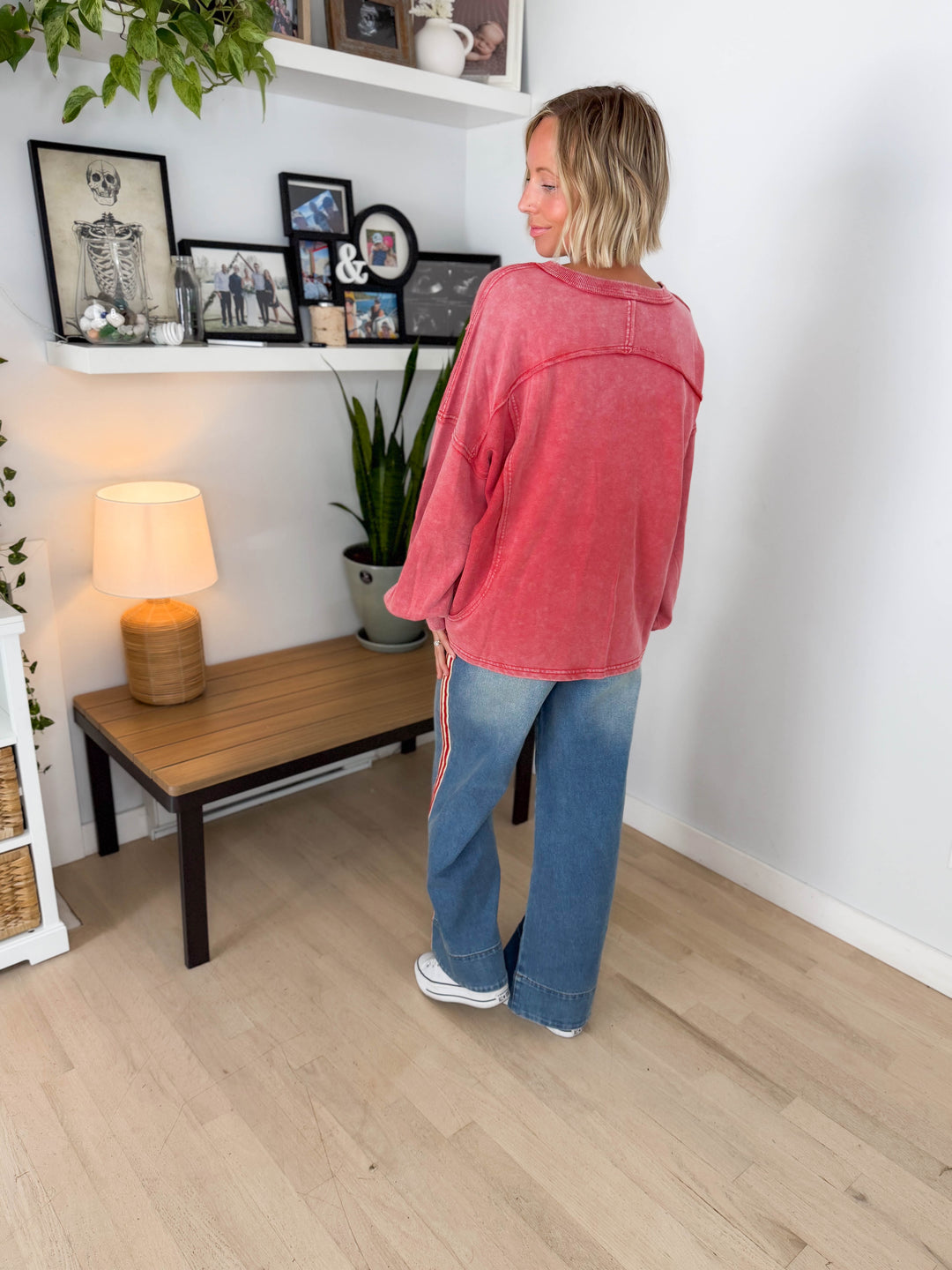 October Washed V-neck Pullover- BOHO RED