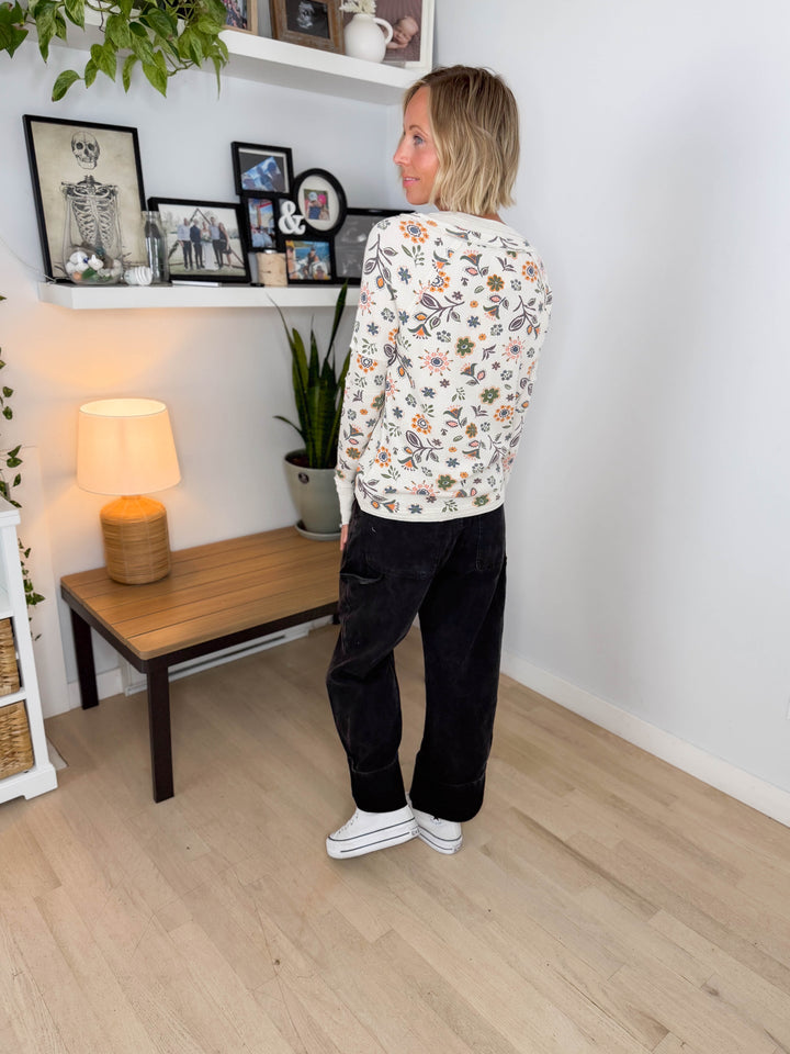 Goldenwood Floral Henley Long Sleeve- ECRU
