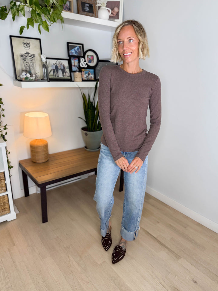 Tansy Basic Crewneck Longsleeve Knit Top- WALNUT