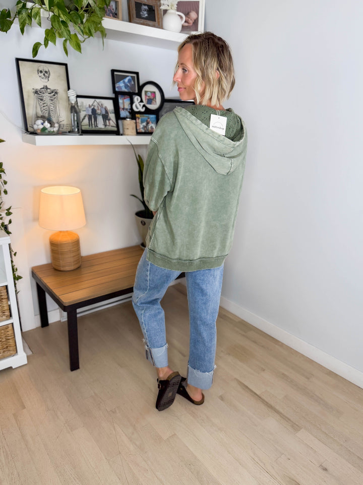 Mapleton Lace Eyelet 1/2 Sleeve Pullover- OLIVE