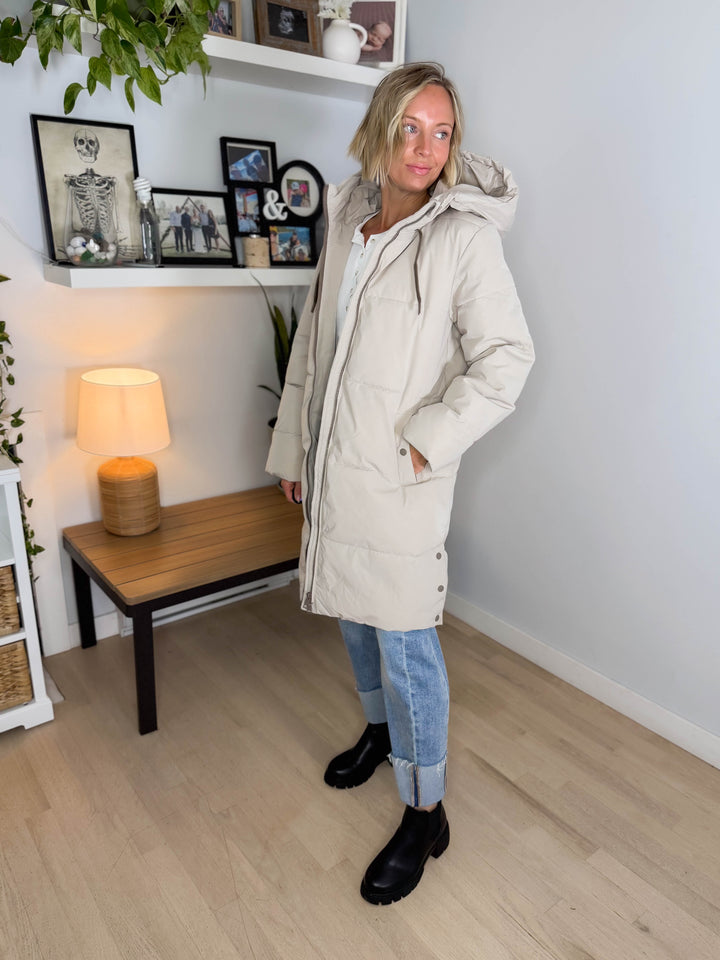 ONLY Blair Long Hooded Puffer Jacket- SILVER LINING