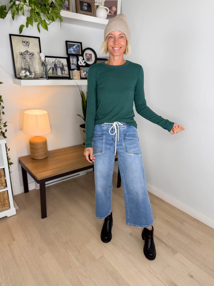 Tansy Basic Crewneck Longsleeve Knit Top- FOREST GREEN