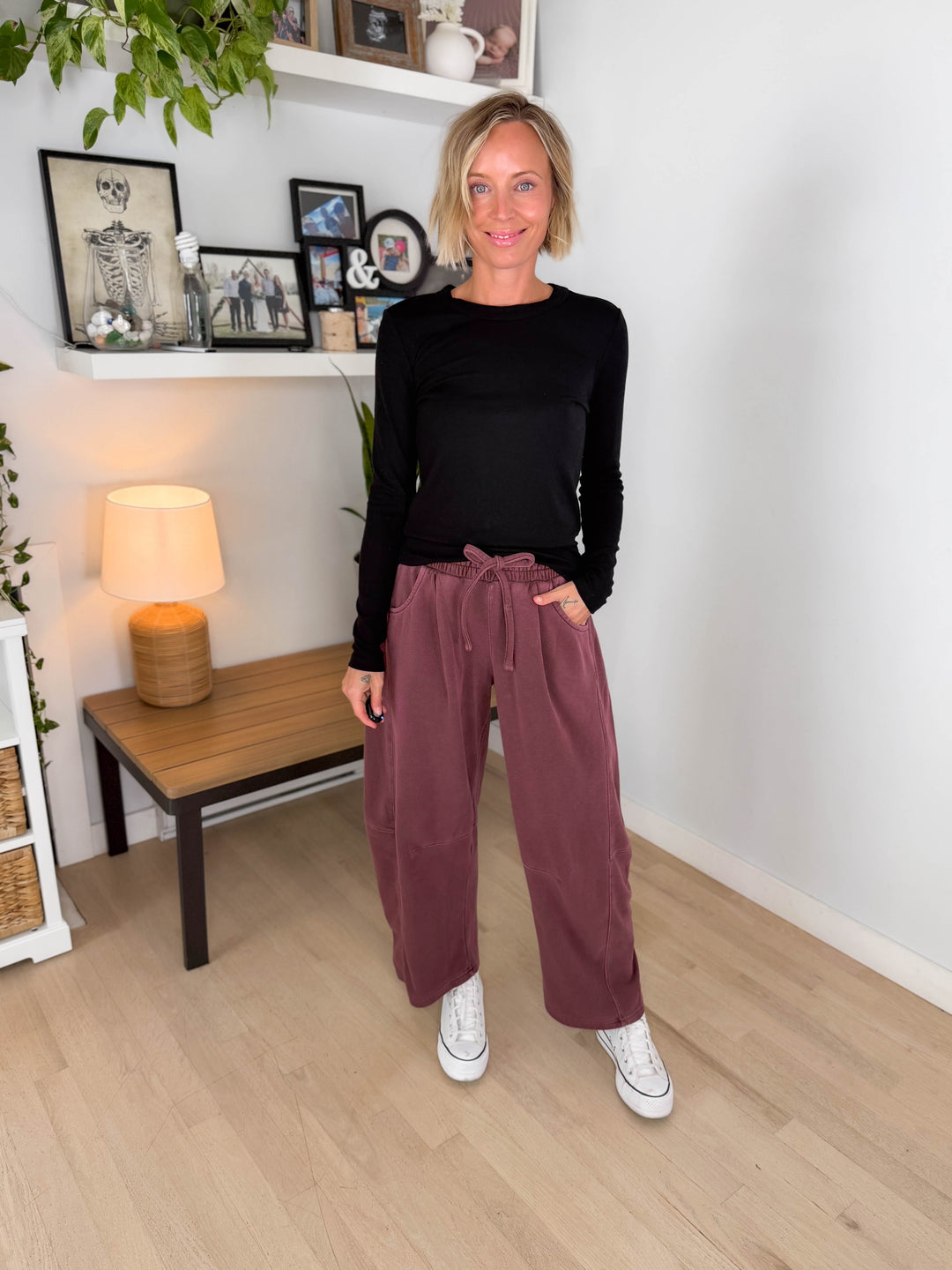 Willda Drawstring Barrel Sweats- MAROON