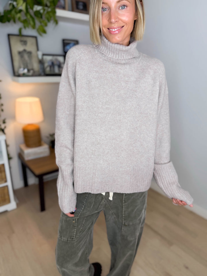 Pluma Knit Sweater- TAUPE