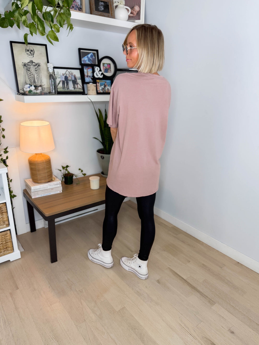 Darlina Rose And Cowboy Graphic Top- WALNUT
