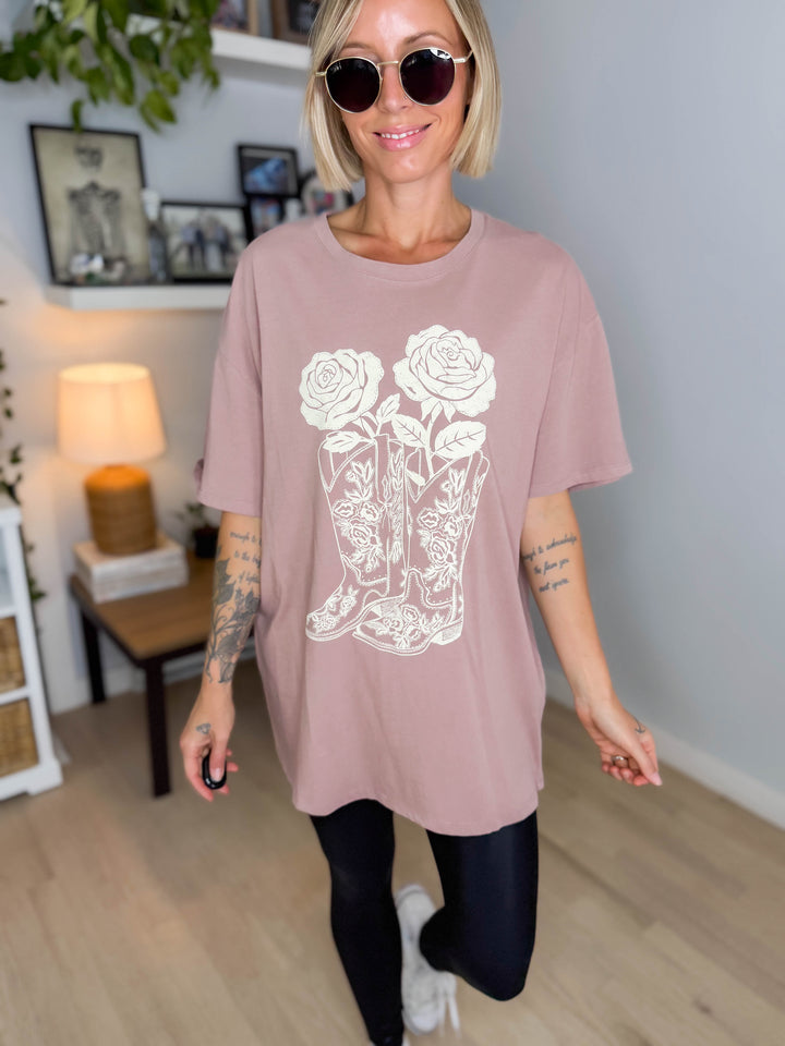 Darlina Rose And Cowboy Graphic Top- WALNUT
