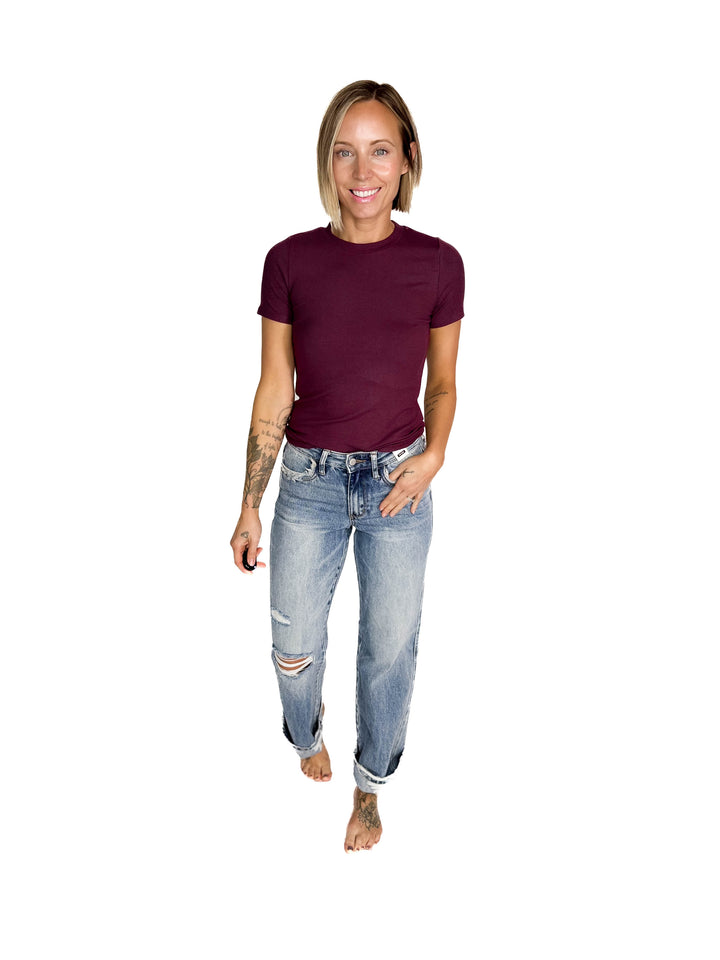 Linley Short Sleeve Micro Ribbed Athleisure Top- DARK PLUM