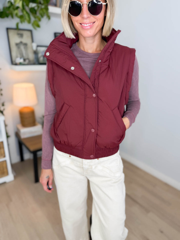 Eclipse Mock Neck Puffer Vest- RED