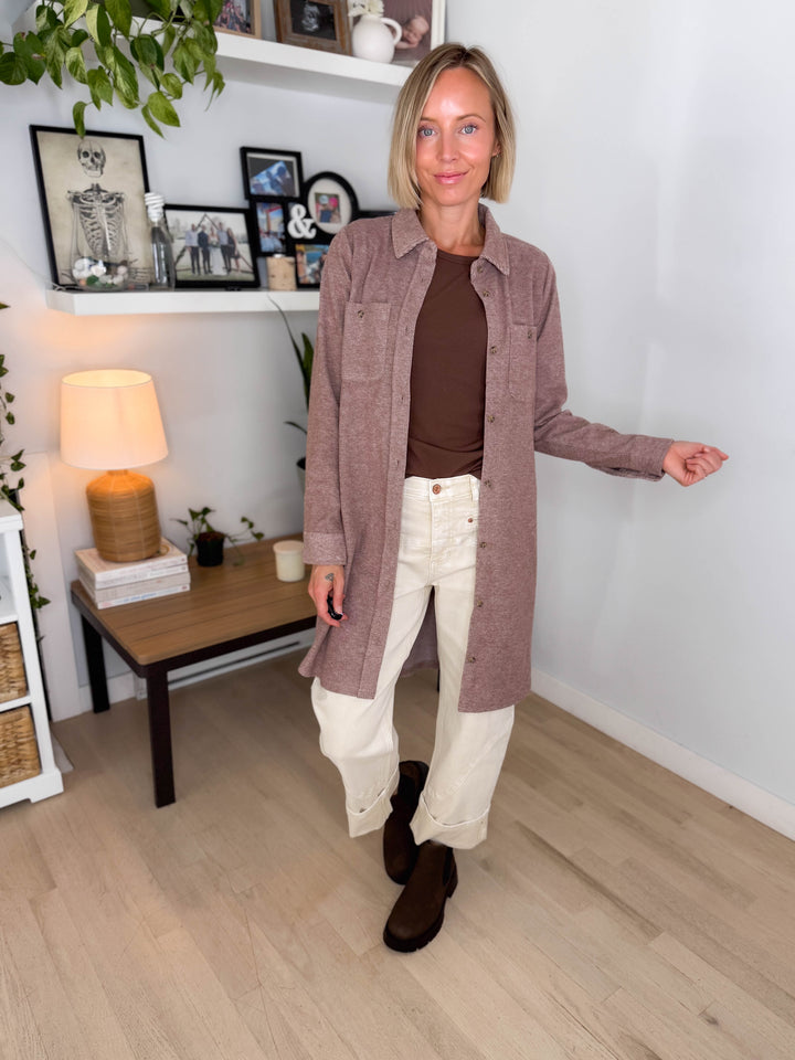 THREAD & SUPPLY Leslie Shacket- CLOVE HEATHER