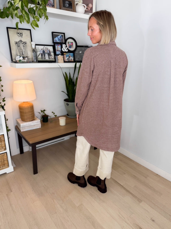 THREAD & SUPPLY Leslie Shacket- CLOVE HEATHER