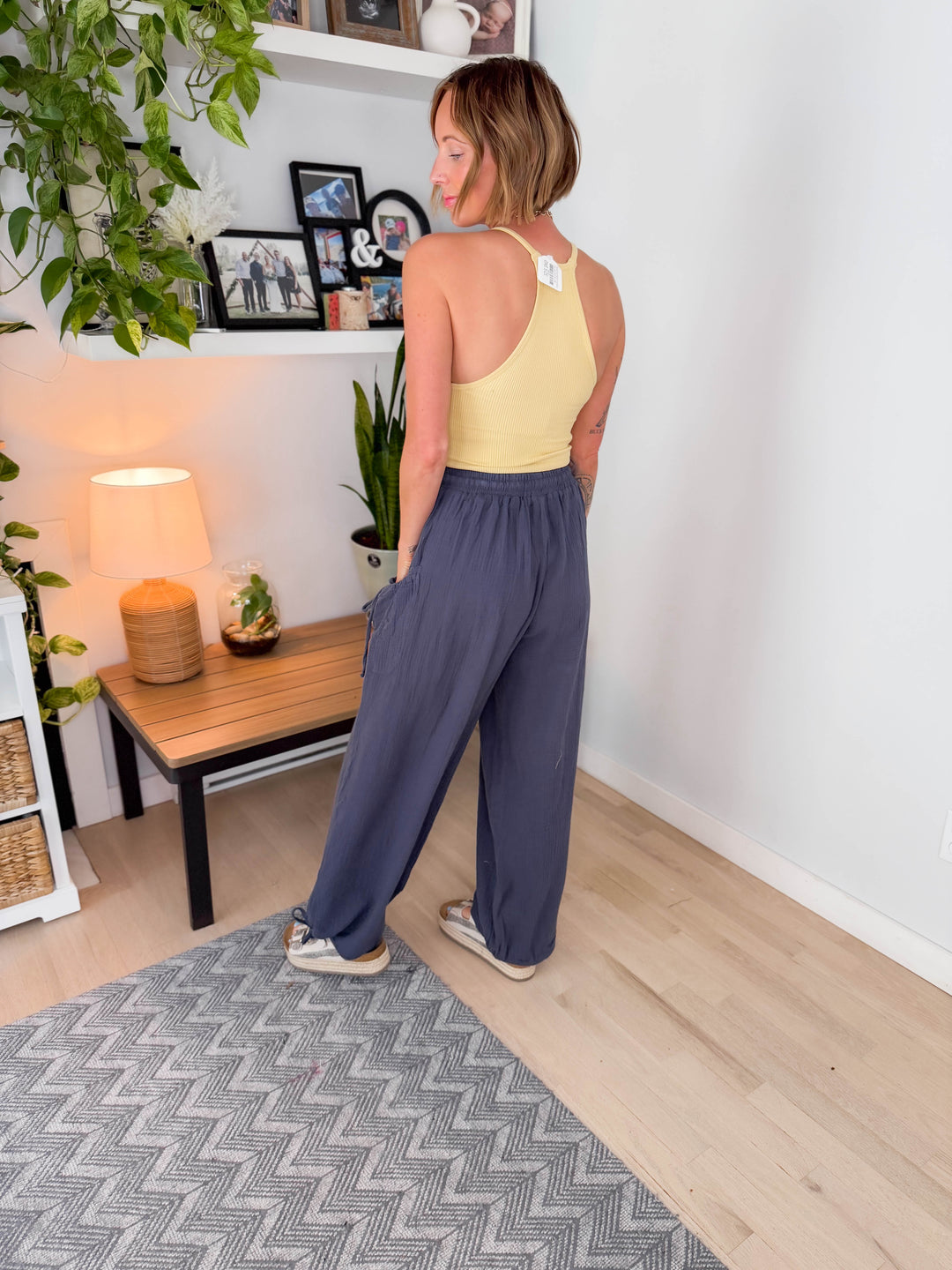 Faira Cotton Gauze Jogger Pant- CHARCOAL