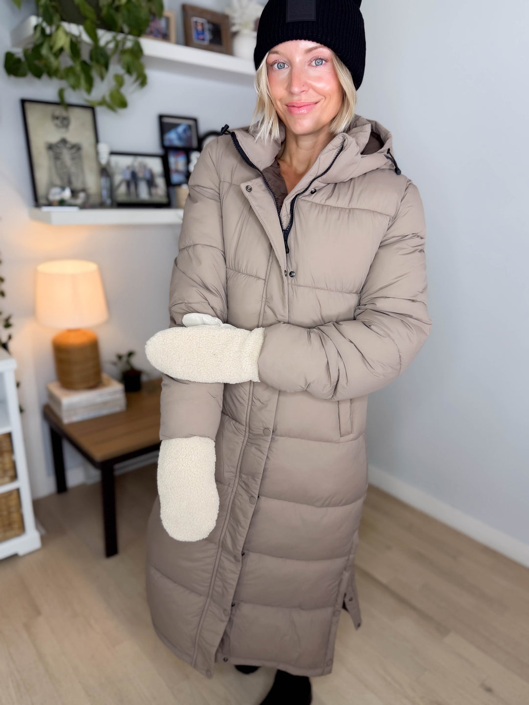 Only Eva Faux Sherling Mittens- BIRCH