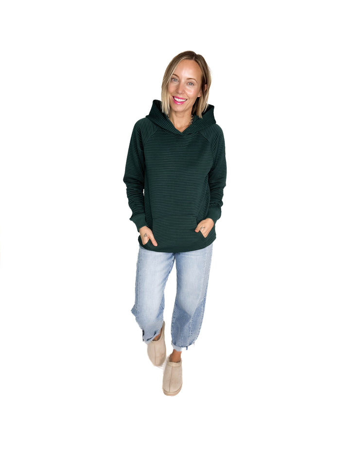 MICHELLE MAE Tatum Textured Hoodie- HUNTER GREEN