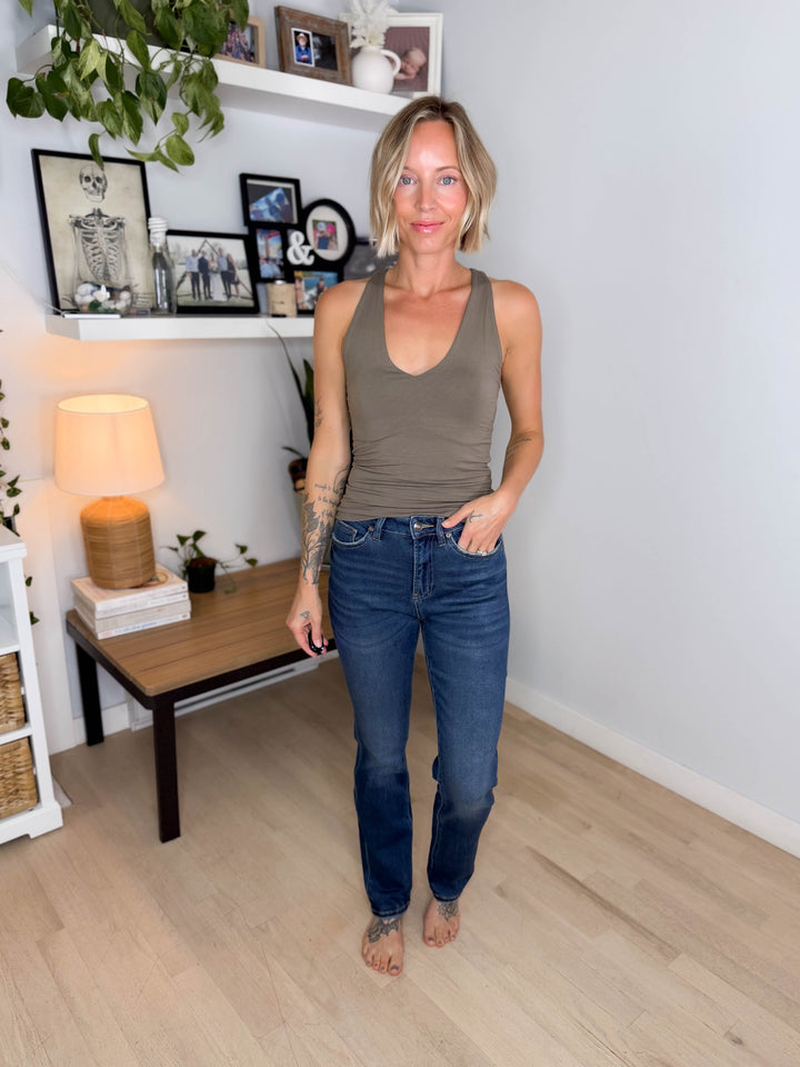 Mica Senna High Rise Straight Leg Jeans- VINTAGE DARK