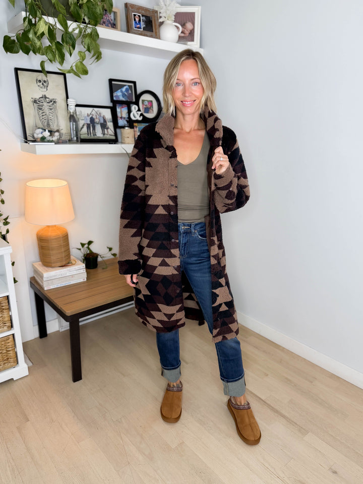 Ainsley Longline Sherpa Jacket- COFFEE BEAN