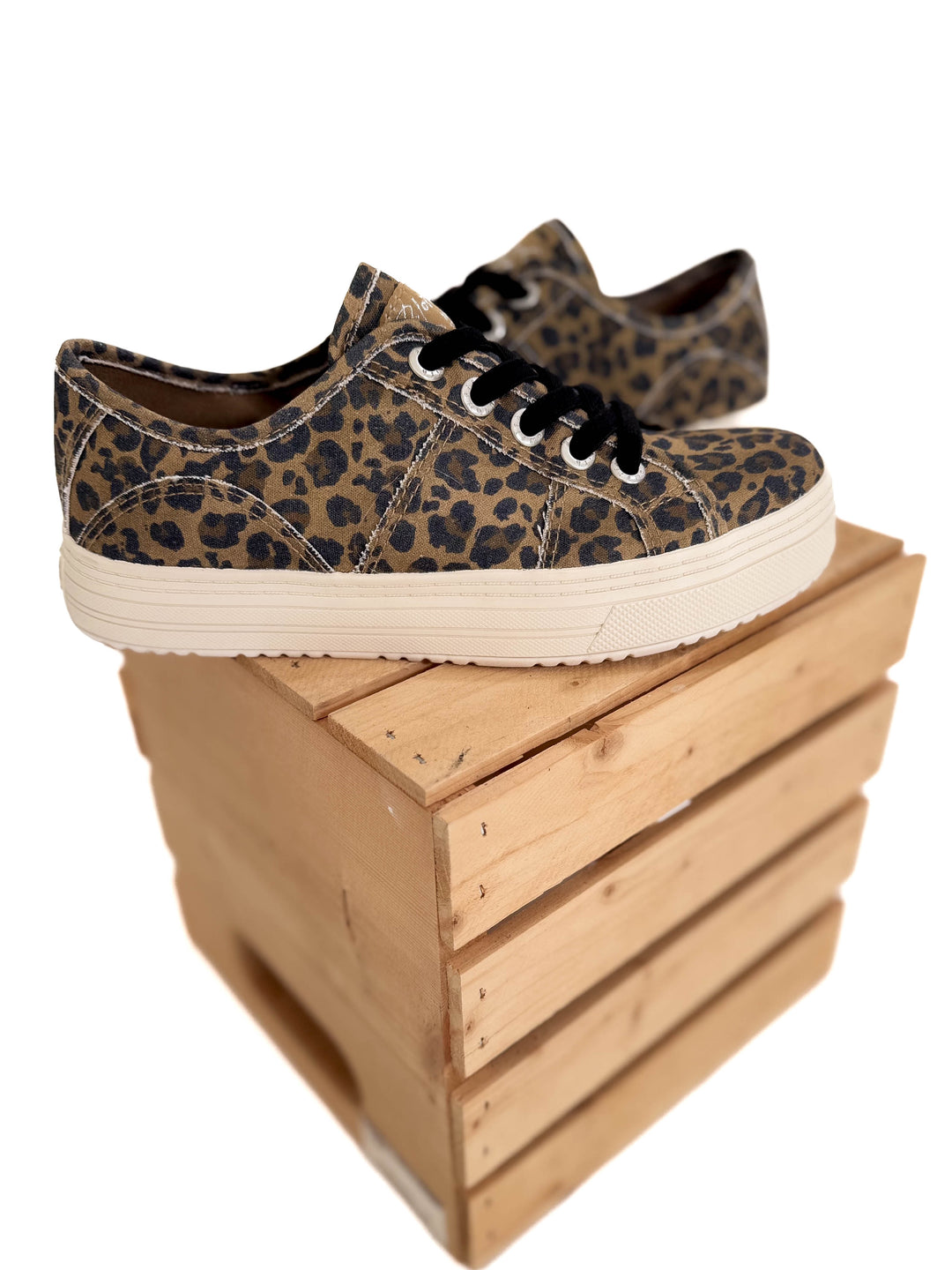 BLOWFISH Super Smile Sneaker- LEOPARD-FINAL SALE *6+7*