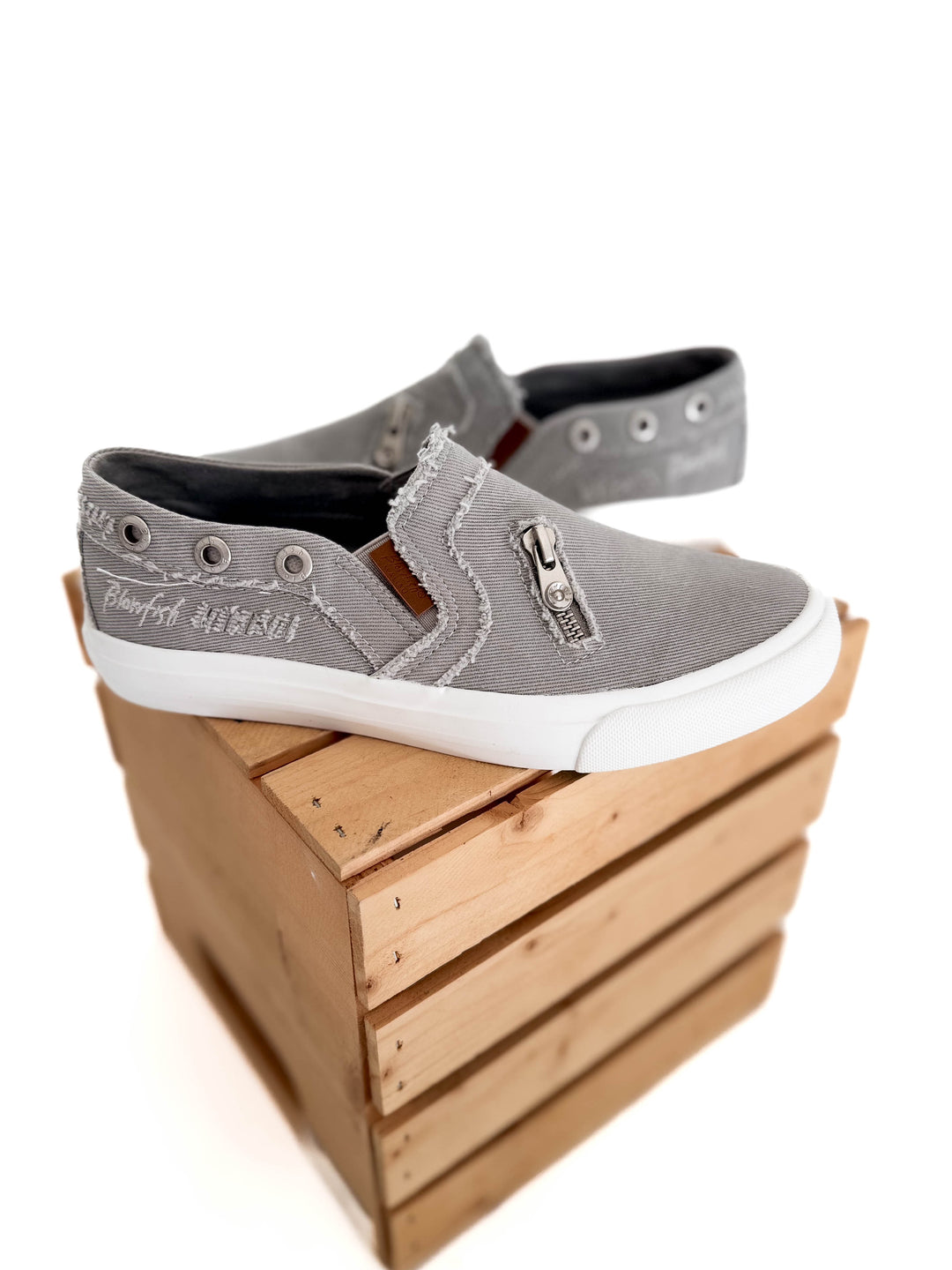 BLOWFISH Mariachi Slip On- GRAY-FINAL SALE *7+8*