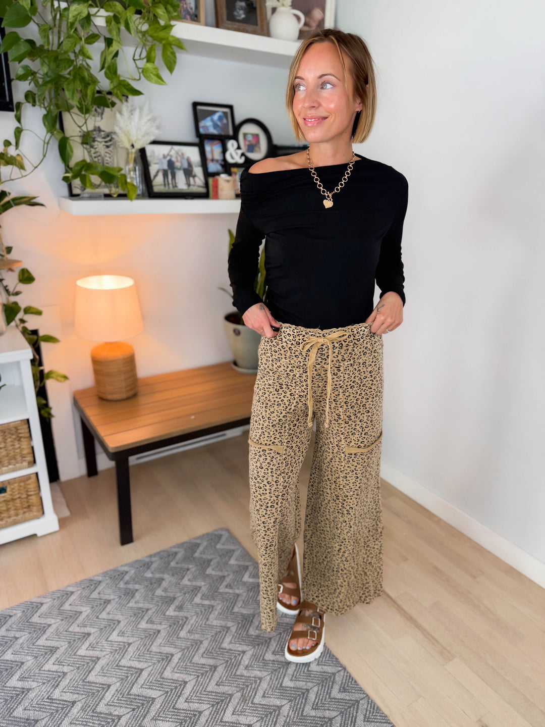 Ellie Cheetah Cotton Wide Leg Pant- CAMEL