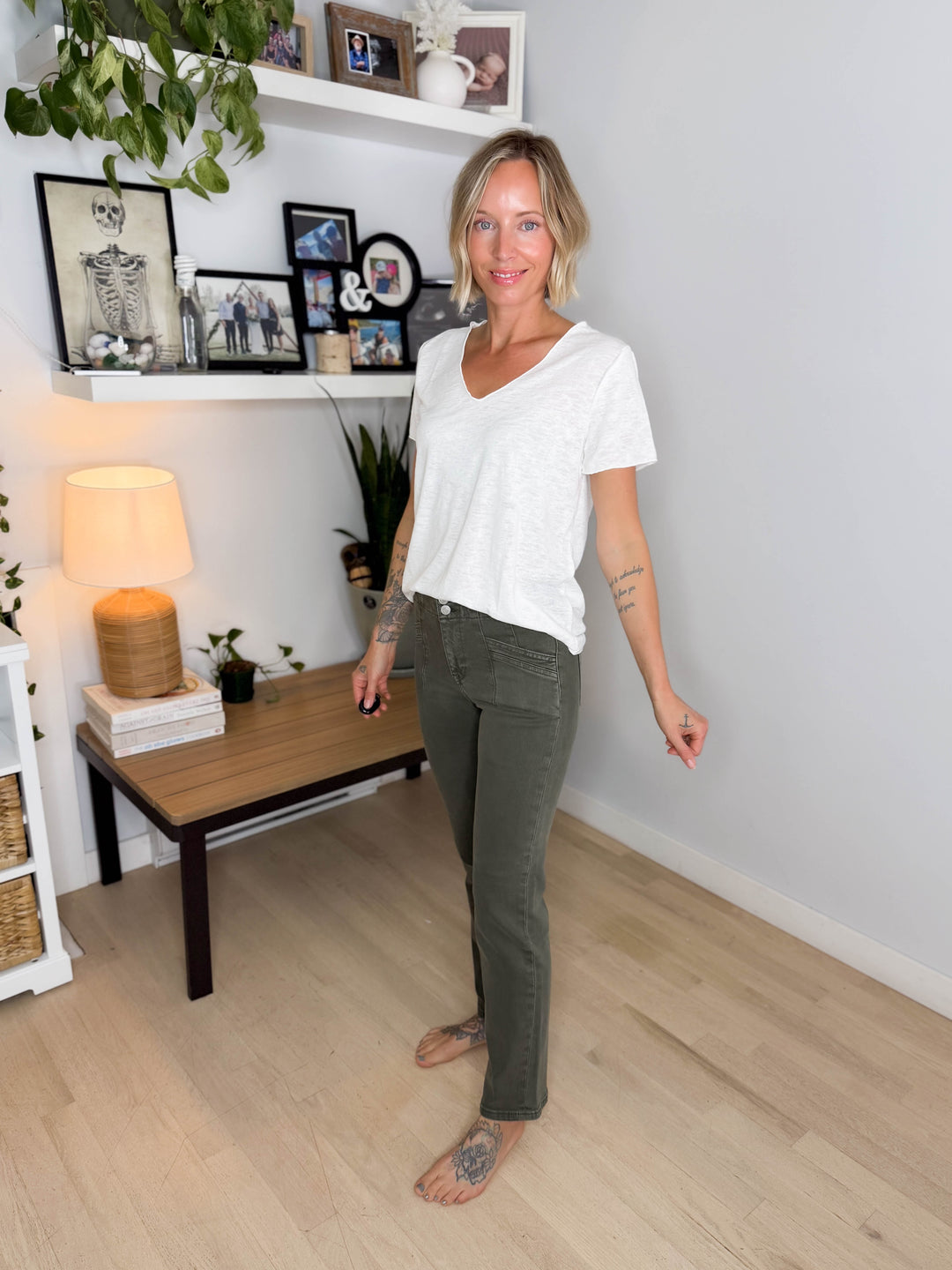 Mica Havena Mid-Rise Straight Leg Jean- GREEN