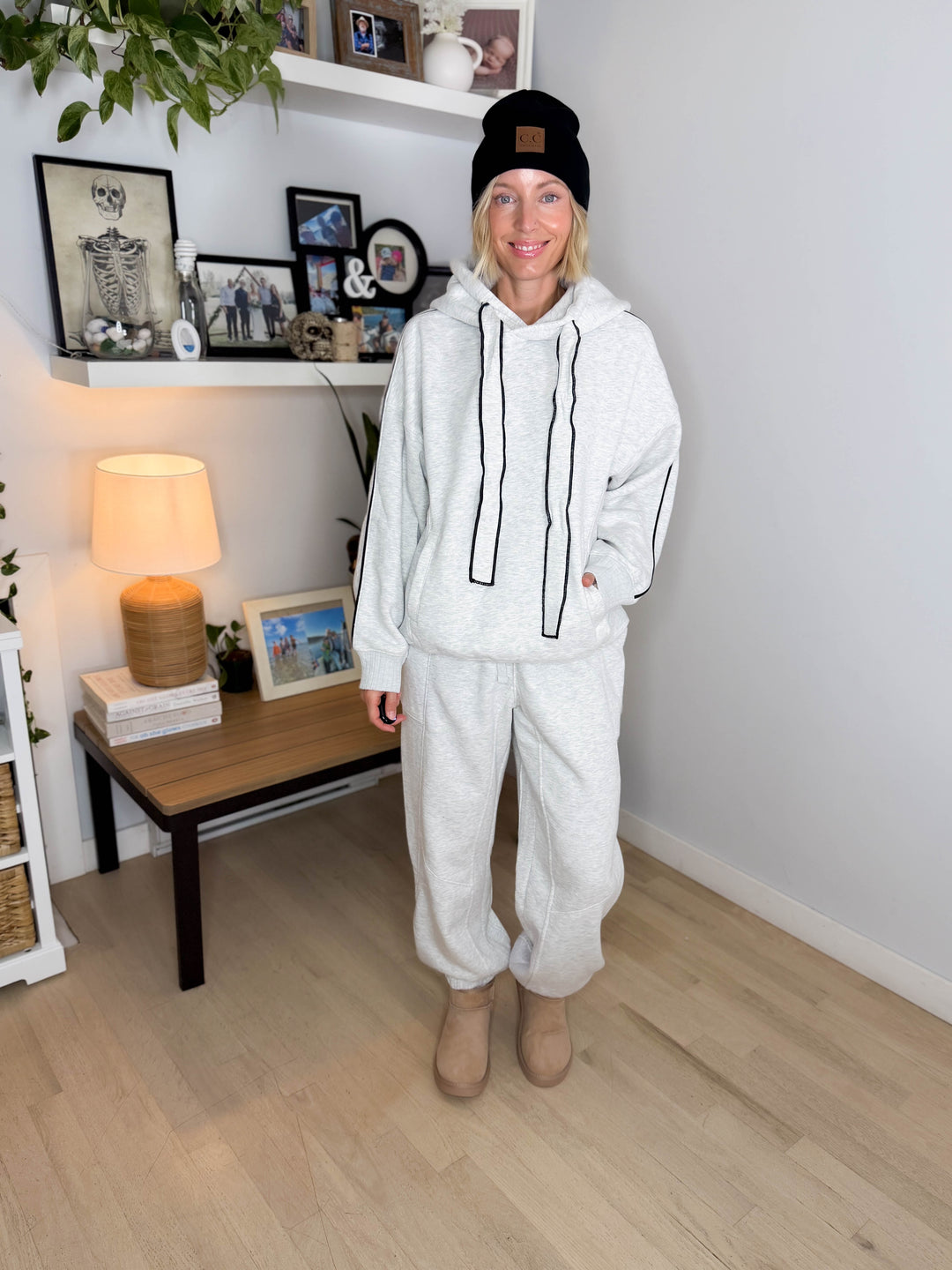 Thistle French Fleece Jogger Sweatpants- HEATHER GREY