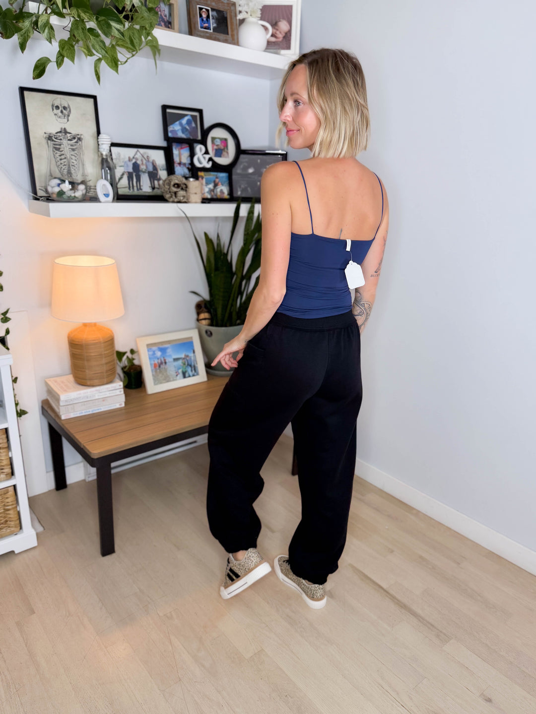Thistle French Fleece Jogger Sweatpants- BLACK