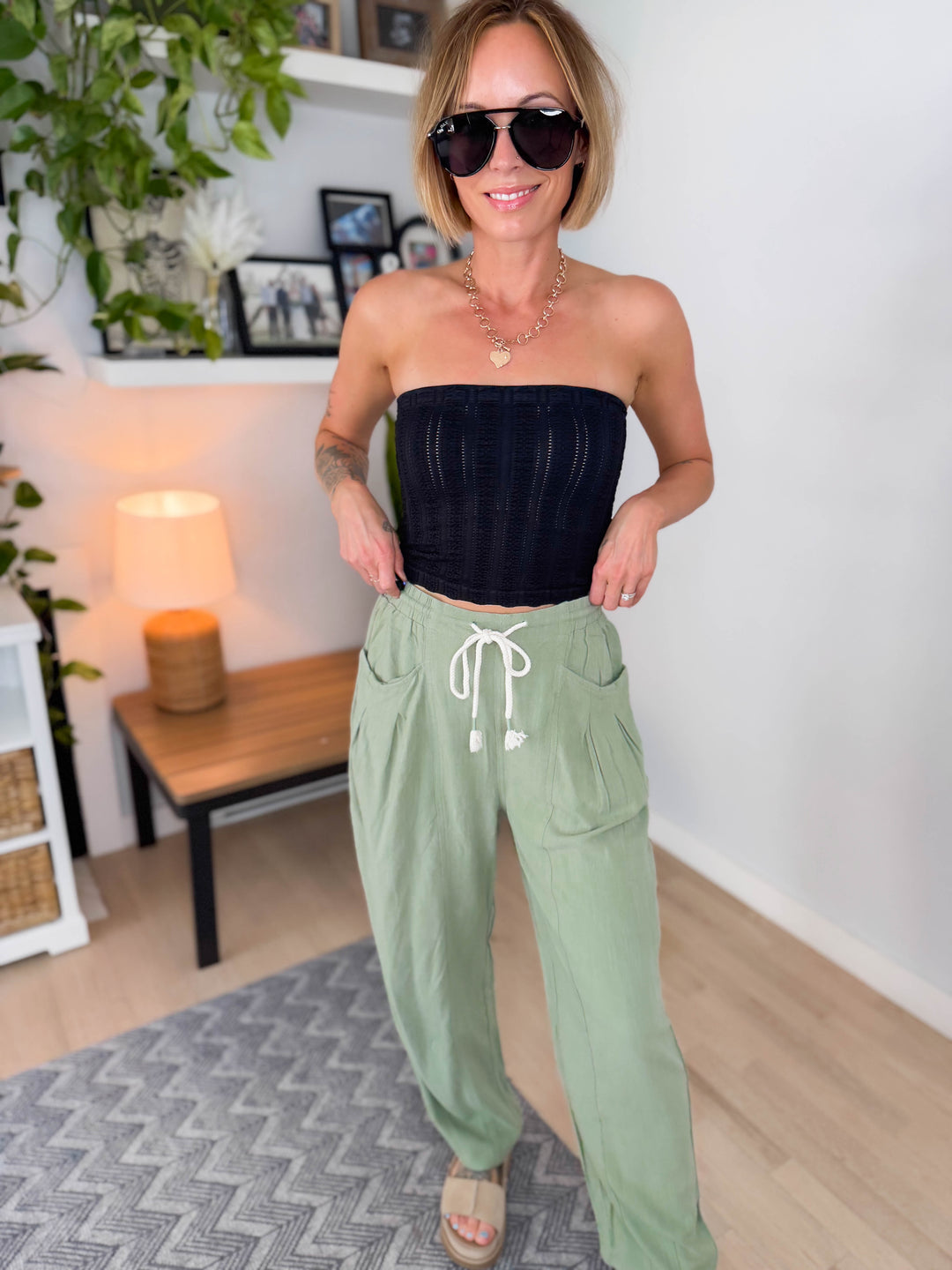 Shania Linen Blend Barrel Pant- SOFT OLIVE