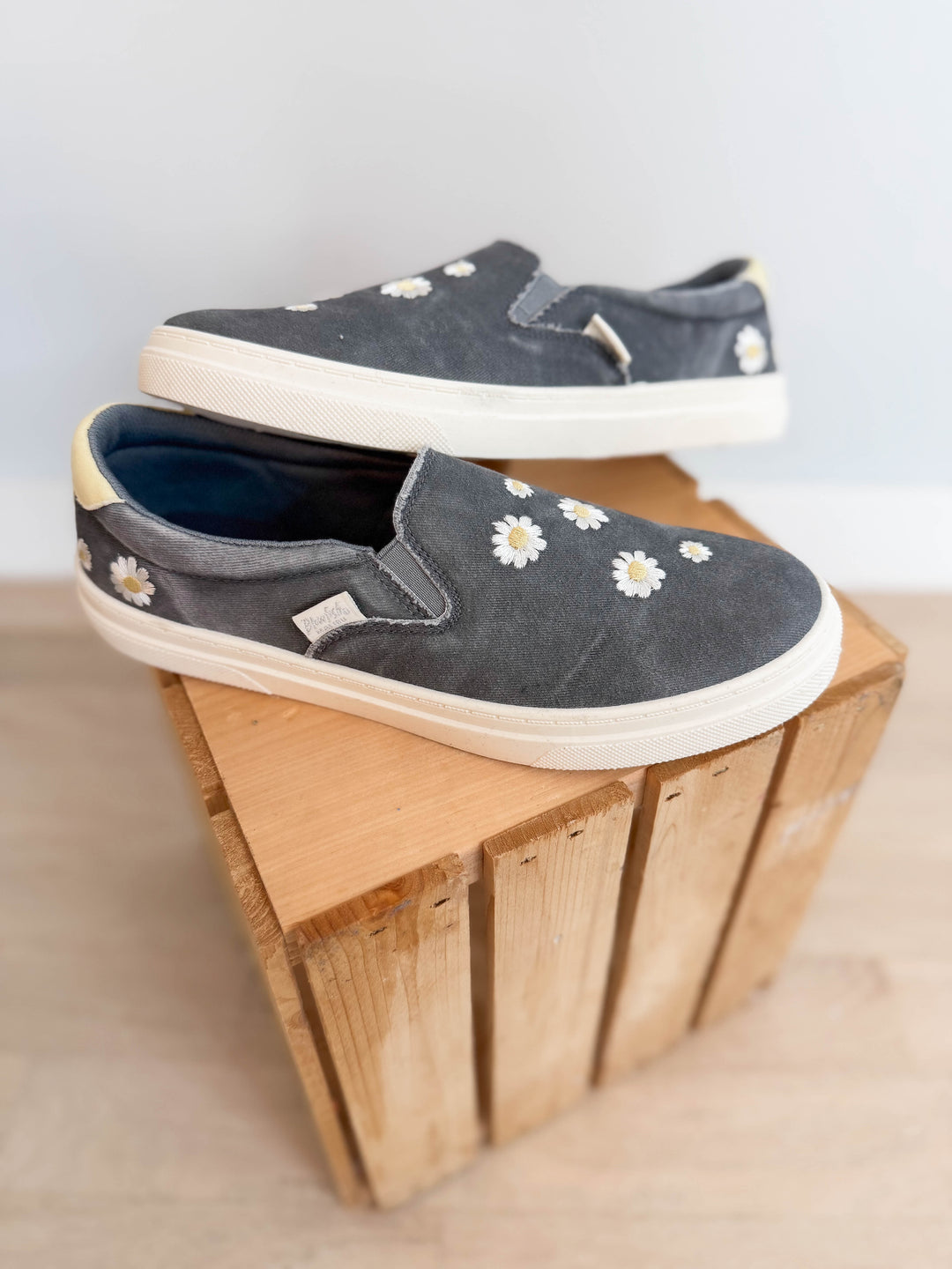 BLOWFISH Havasu Sneaker- DAISY