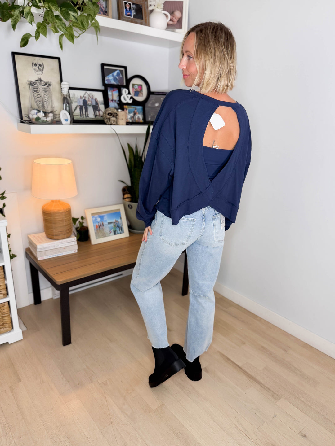 Tilley Cotton Slub Open Back Long Sleeve- NAVY