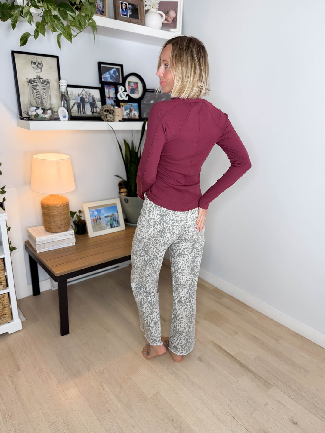 Mono B Diane Essential Long Sleeve Henley Top- ROSEWOOD