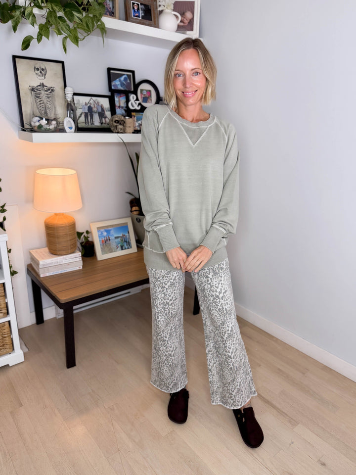 Juliet Washed Tunic Sweatshirt- ASH SAGE