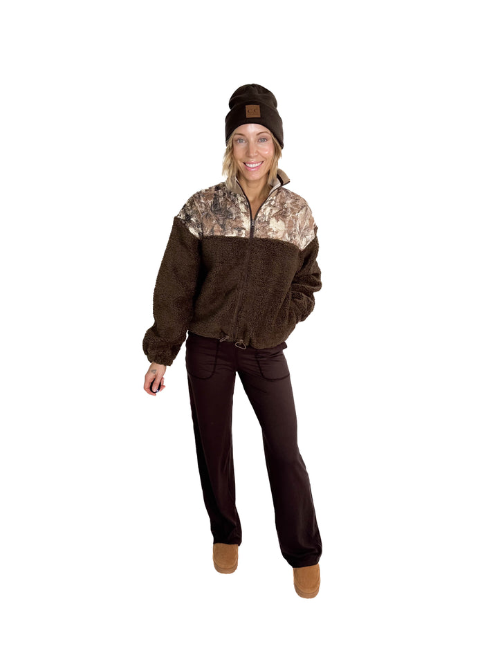 Wilder Camo Sherpa Pullover
