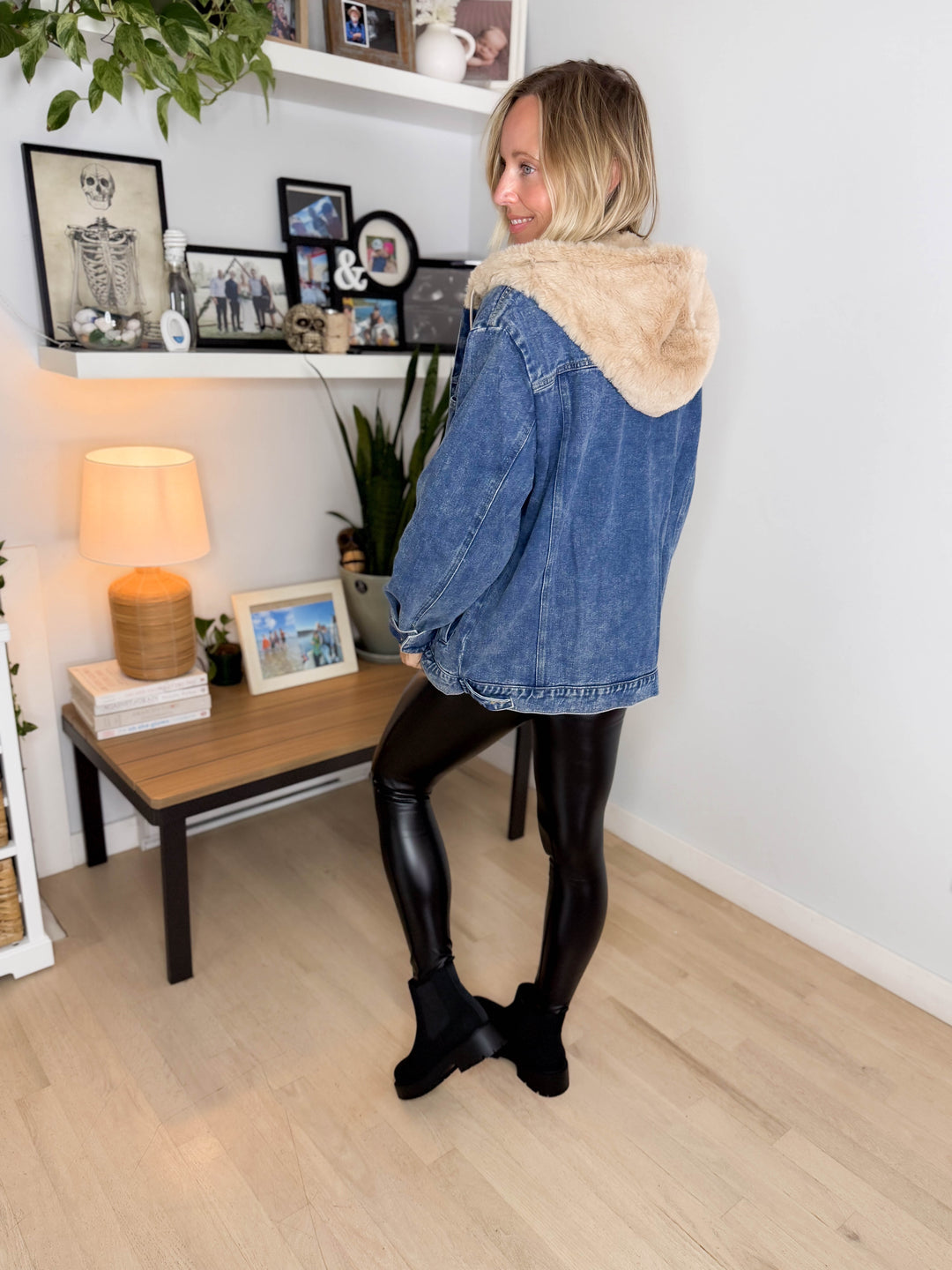 Romilly Button Down Faux Fur Hooded Denim Jacket- MEDIUM WASH