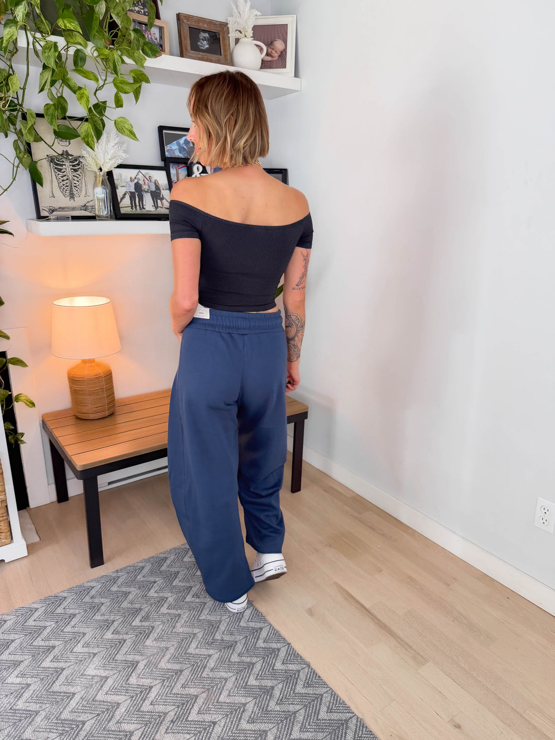 Huxlee Cotton Blend Barrel Jogger- INDIGO BLUE