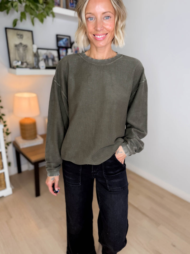 Aven Essential Corded Crew Neck Top- HUNTER OLIVE