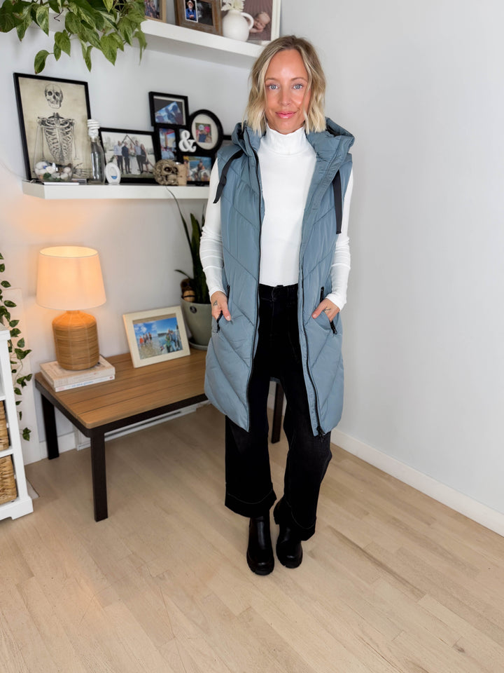 ONLY Skylar Hooded Vest- STORMY WEATHER