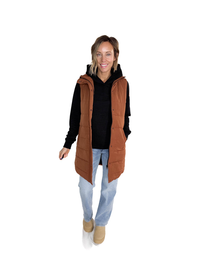 MICHELLE MAE Harlow Cling-Free Longline Vest- CINNAMON