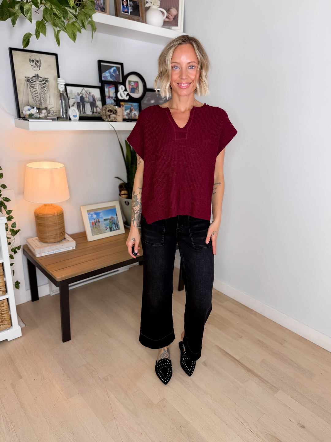 Larkin Split-Neck Sleeveless Knit Top- WINE