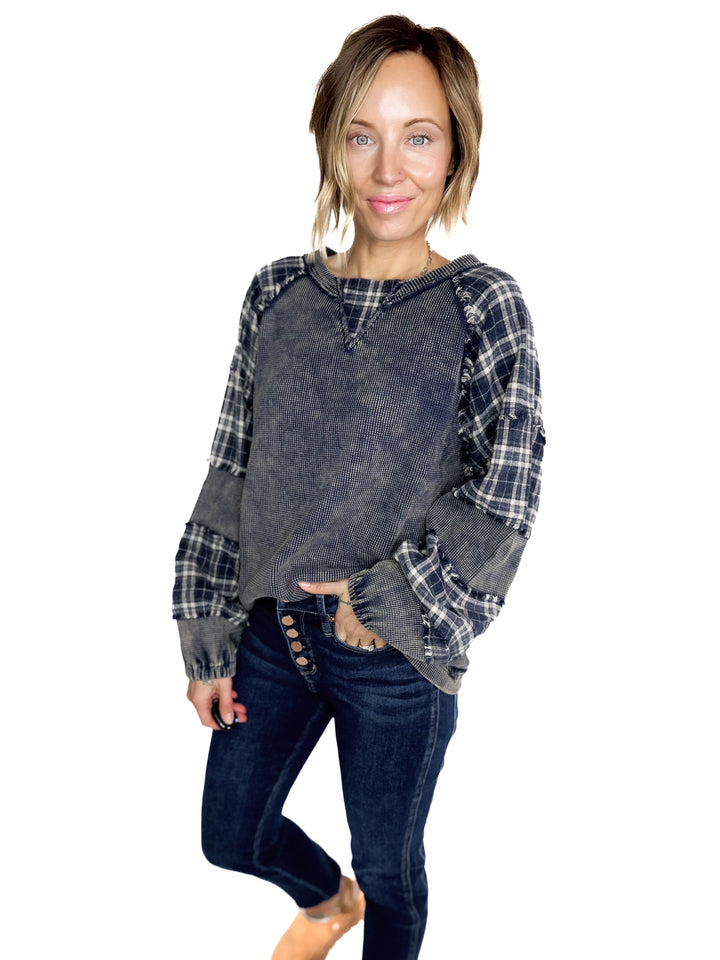 Sage Contrast Plaid Waffle Pullover- WASHED NAVY