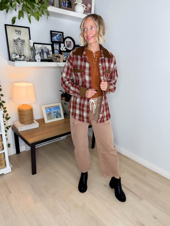 Prairie Collared Patch Pocket Button Down Flannel- BURGUNDY