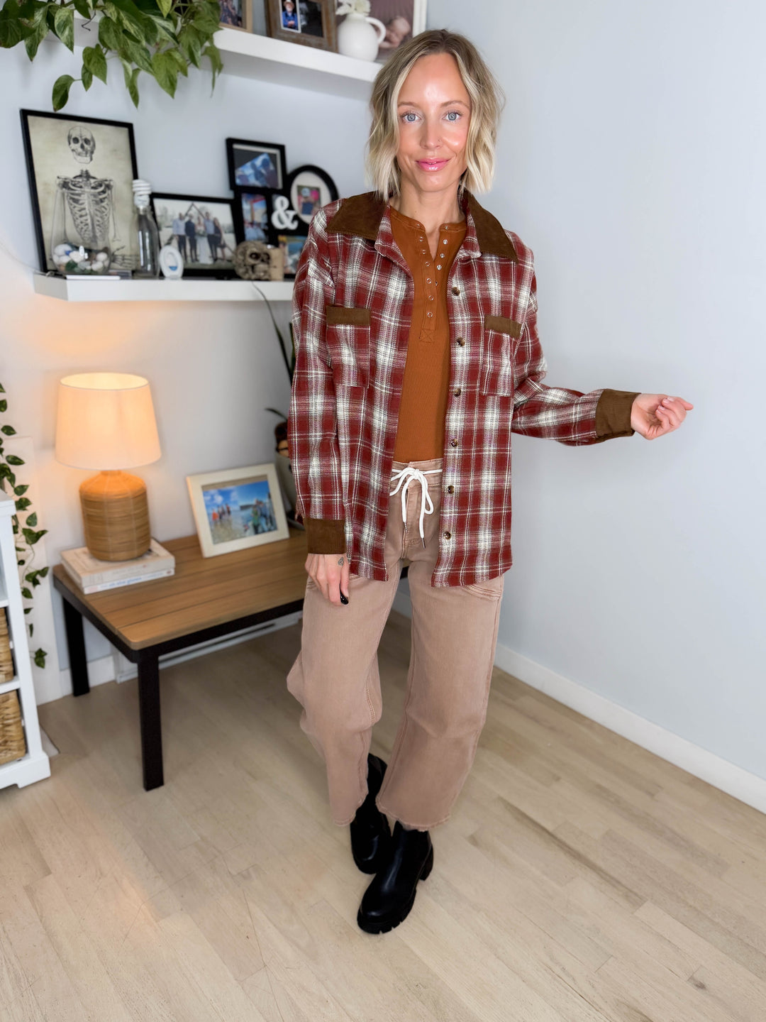 Prairie Collared Patch Pocket Button Down Flannel- BURGUNDY