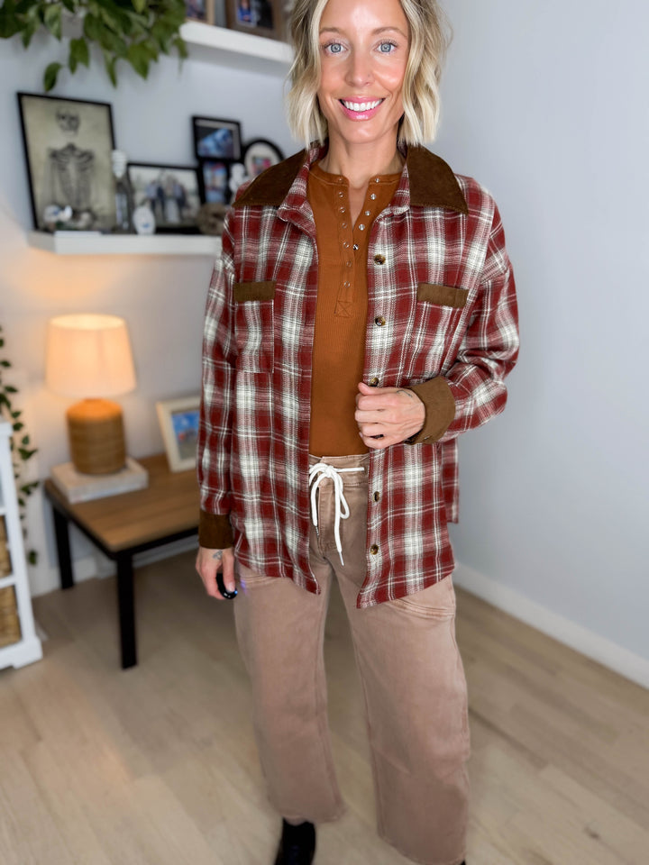 Prairie Collared Patch Pocket Button Down Flannel- BURGUNDY