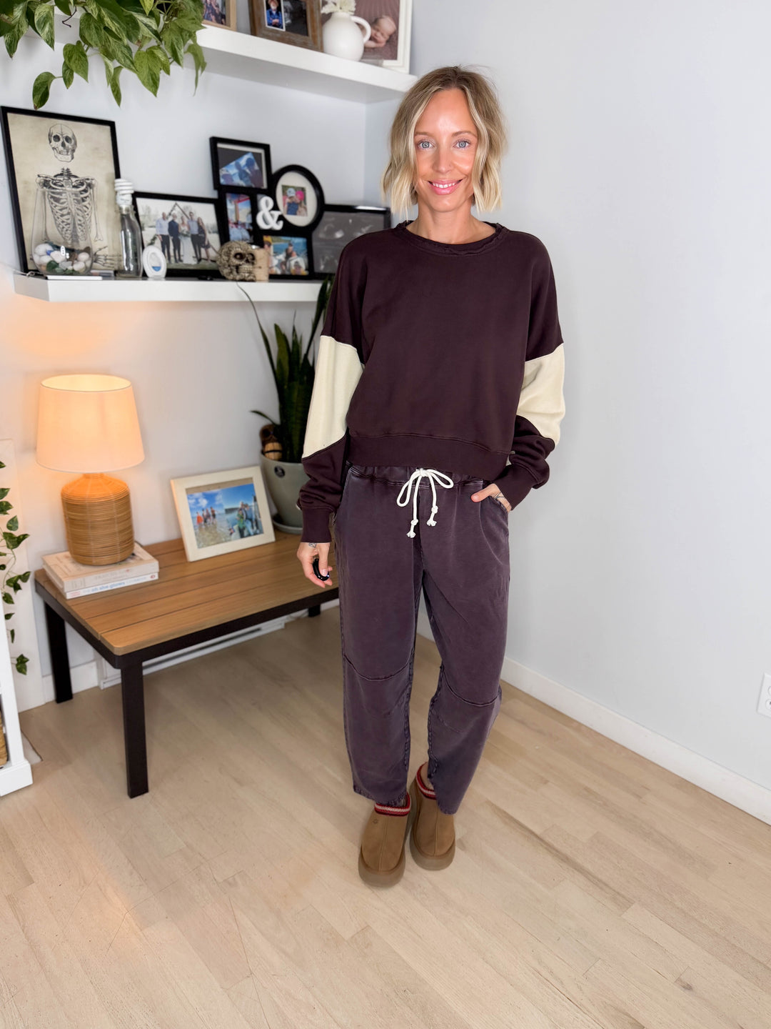 Mono B Tundra Vintage Crop Colour Block Sweatshirt- COFFEE BEAN/BONE