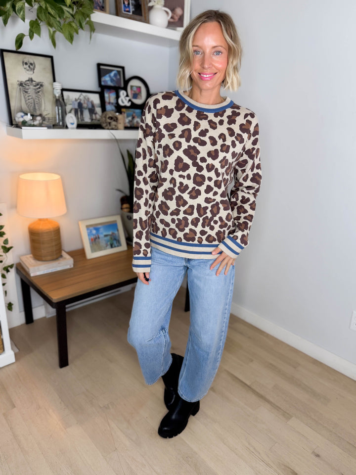 Ryder Colour Trimmed Leopard Crew Neck Sweater- BLUE
