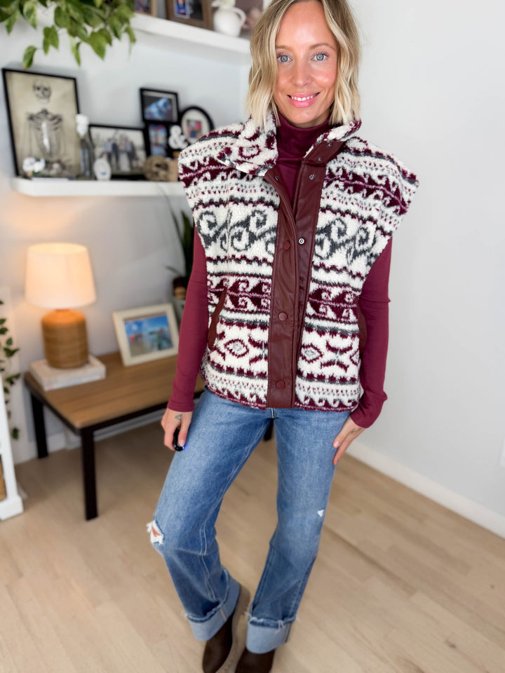 Celeste Oversized Sherpa Button Down Vest- MULBERRY
